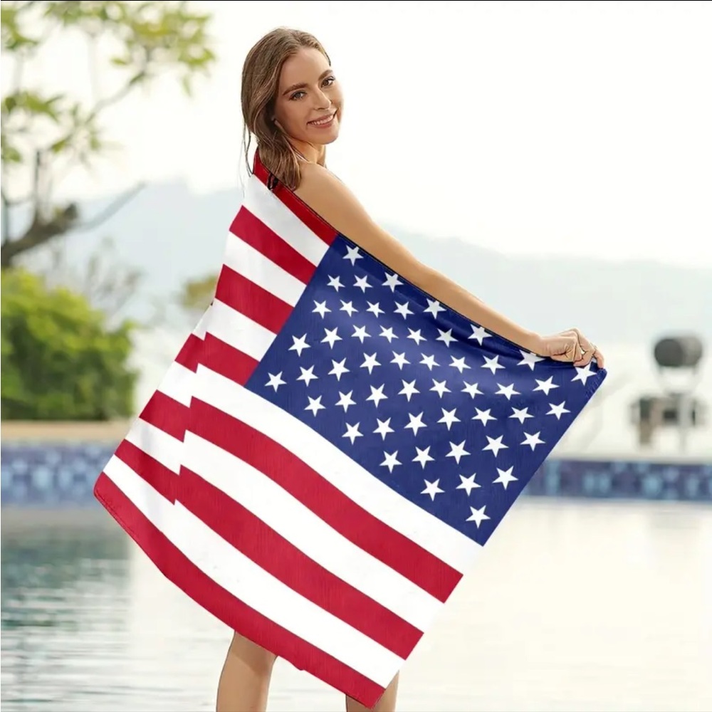 🇺🇸 XLarge American Flag Pattern Oversized Beach Towel - Size 31” X  71”
